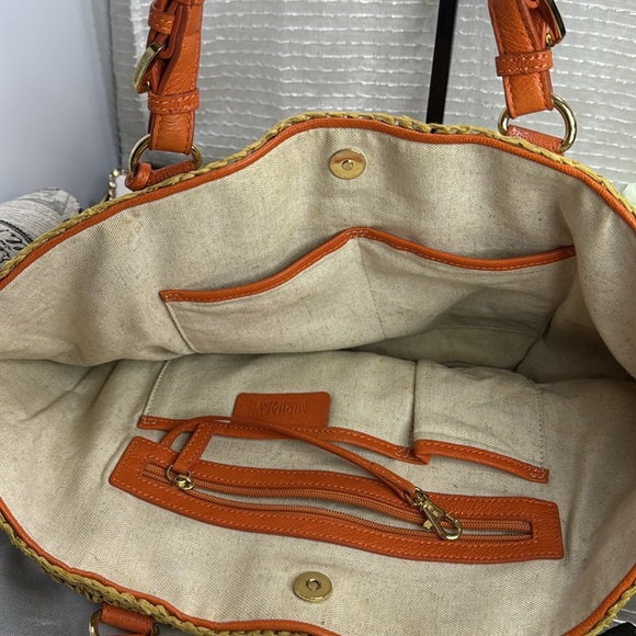 (P4) MICHAEL Michael Kors
Santori raffia and leather basket bag in beige/orange - Picture 9 of 14